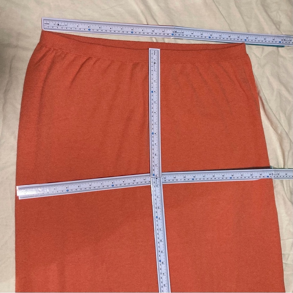 PrettyLittleThing Maxi Rust Knit Tube Skirt | 38” Waist to Hem - Picture 4 of 10